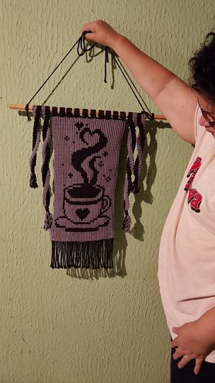 Macramê Xícara de Café com Coração